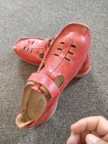 Lederschuhe/Schuhe/Sandalen
