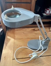 TELO Lupenlampe / Laborlampe,