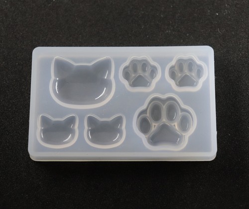 Katzen köpfe und - und, pfoten