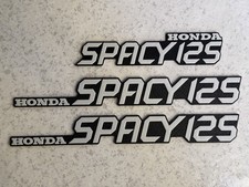 Honda Spacy 125 Scooter Emblem