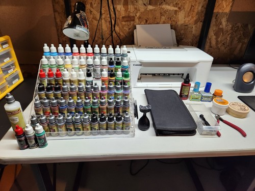 Army painter paint and - army,