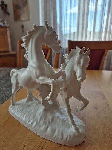 Goebel porzellanfigur zwei - porzellanfigur, "zwei