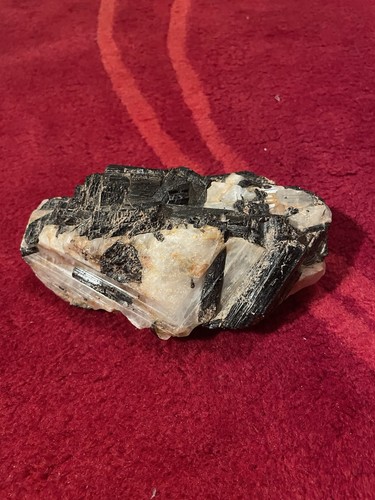 Quarz mit schwarzen turmalin - mit,