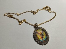 Halskette mit Anhänger