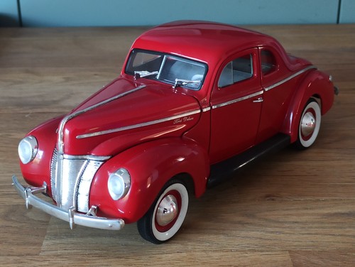 Ford deluxe 1940 universal - ford,