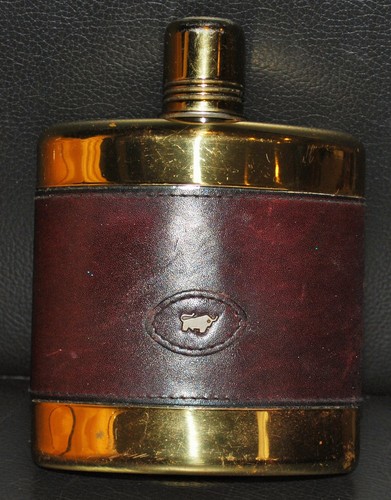 Flachmann brustflasche - flachmann,