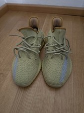 adidas Yeezy Boost 350 V2