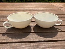 Zeh Scherzer - 2 Tassen mit Goldrand - Porzellan - Elfenbein
