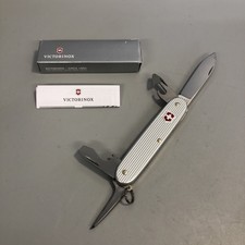 Victorinox Pioneer Alox -