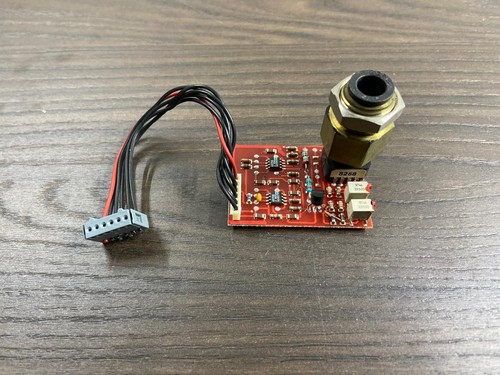 Leiterplatte mit drucksensor - leiterplatte,