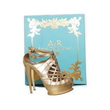 Anna Dello Russo at H&M