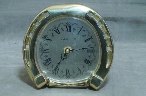 Uhr tischuhr adora - adora, hufeisen