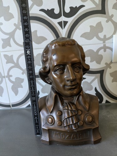 Mozart büste vorraussichtlich - mozart,