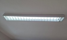 3 x gebr. Regiolux Raster-Leuchten RSA 1/58 W IND weiß tiefstrahlend IP20 1,55cm