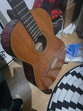 Holzgitarre Kumika, Top