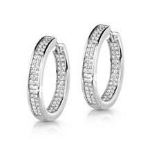 1x Paar Creolen mit Zirkonia