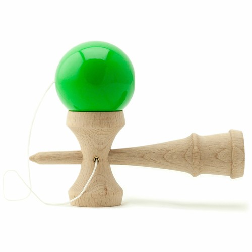 Kendama geschicklichkeitsspiel - kendama,