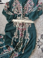 Eine schöne marokkanische Takchita