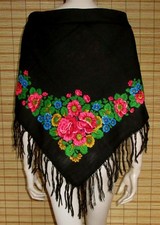 BUNTES TRACHTENTUCH -