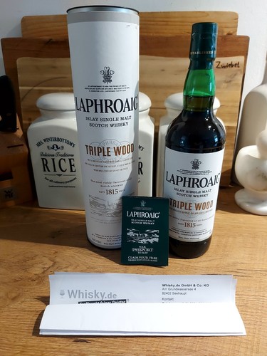 Laphroaig triple wood single - triple,