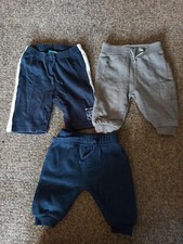 Set 3 Coole Jogginghosen Sweathosen Gr. 62 grau blau C&A Topomini early days