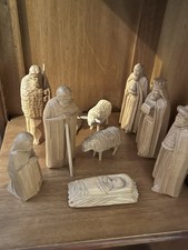 11x Pyramidenfigur Krippe echt