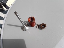 Volvo 480 Turbo Einlassventil