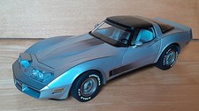 AUTOart 1982 silvermetallic
