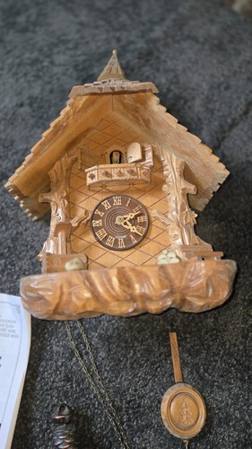 Schwarzwälder kuckucksuhr - schwarzwälder,