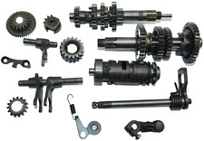 SUZUKI GZ 125 MARAUDER GETRIEBE GETRIEBEWELLE SCHALTWALZE SCHALTKLAUEN GESTÄNGE