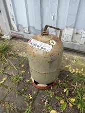 Alte Propan Gasflasche 5 Kilo leer  Feuer Camping Basteln Kunst Flasche Grill 