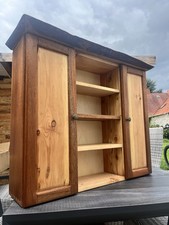 Antiker Hängeschrank