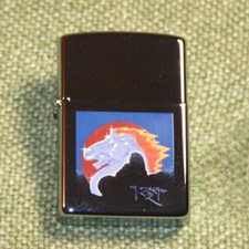 Zippo  Feuerzeug  " Flaming  Horse "    Chrom  poliert