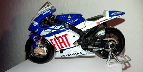 Jorge lorenzo revell model - lorenzo,