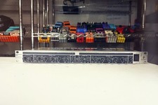 Behringer MDX 2200 Composer