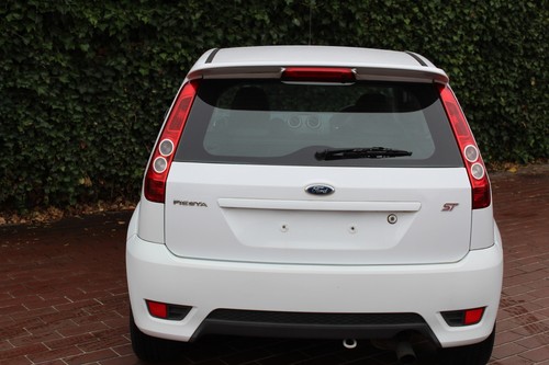 Ford fiesta frostweiß jh1 - fiesta,