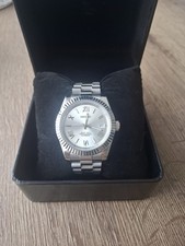 Seiko 40mm Silber Uhr mit römischem Ziffernblatt