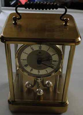 Messing Standuhr Royal Quarz