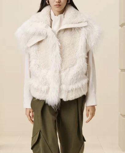 Zara faux weste l yeti - m,