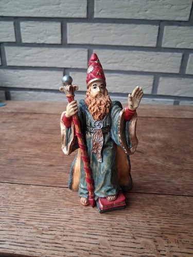 Mystische zauberer figur - zauberer,