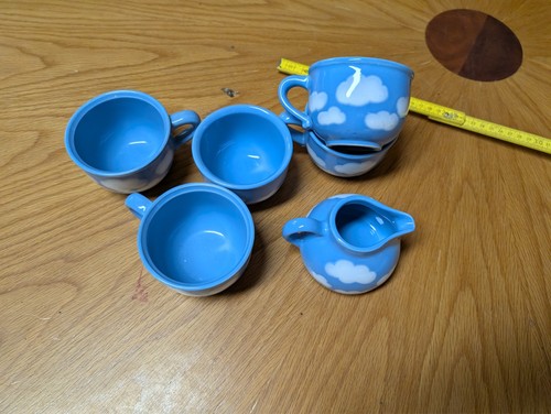 Set aus blauem keramikgeschirr - set,