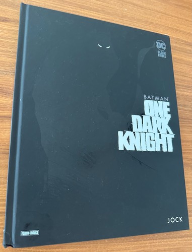 Batman one dark knight - batman:,