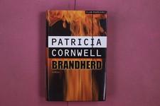 338436 Patricia Cornwell