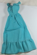 Deluxe Quick Curl Barbie Kleid