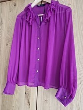 Zara Festliche Damen Bluse mit Rüschenkragen Gr. M Lila NEU