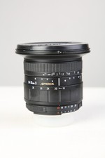 Sigma 1:3,5-4,5  18-35mm Zoom Aspherical für Nikon AF