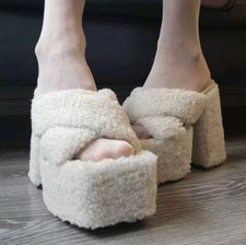 Schuhe Gr. 38 Pumps Keilabsatz