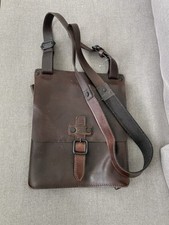 HAROLD'S Aberdeen Handbag Upend M Umhängetasche Tasche Brown dunkelbraun Neu