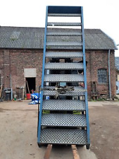 Außentreppe Metalltreppe 11 Stufen H-380mm B-100mm 2,5m GeschossTreppe