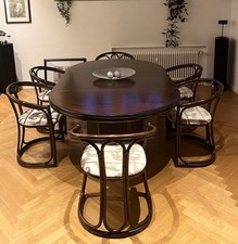 Hochwertige Rattan-Essecke mit Einlegeelemente und 6 Rattan-Stühlen zu verkaufen